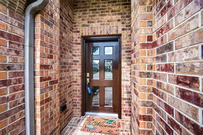 2232 Blackhawk Ridge Lane, Manvel, TX 77578 - Photo 2