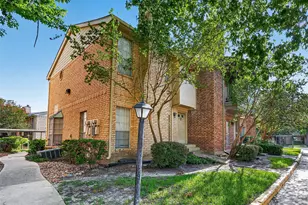 1515 Sandy Springs Rd, Houston, TX 77042 - Photo 2