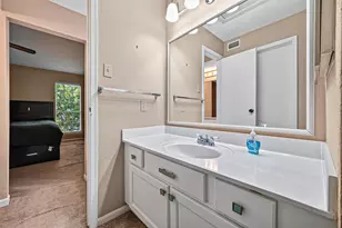 1515 Sandy Springs Rd, Houston, TX 77042 - Photo 26