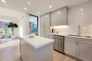 9333 Memorial Dr, Houston, TX 77024 - Photo 14