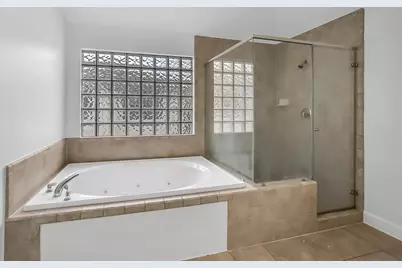 650 Westcross Street #70, Houston, TX 77018 - Photo 32