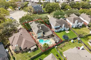 17714 Fairgrove Park Dr, Houston, TX 77095 - Photo 32