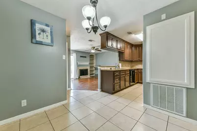 2501 Gulf Freeway #243D, Dickinson, TX 77539 - Photo 16