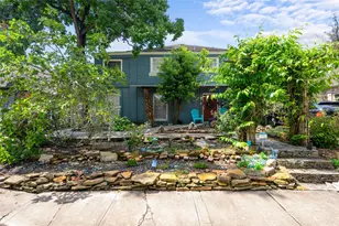 1955 Lexington, Houston, TX 77098 - Photo 1