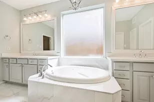 16022 Diamond Rock Dr, Cypress, TX 77429 - Photo 18