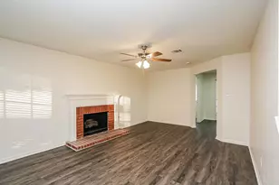7838 Sunny Ridge Dr, Houston, TX 77095 - Photo 6