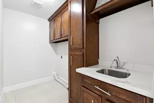 9403 Spaulding St, Houston, TX 77016 - Photo 28