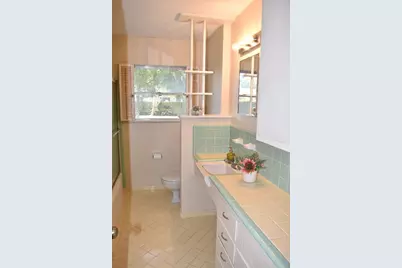 5911 Hornwood Drive, Houston, TX 77081 - Photo 12