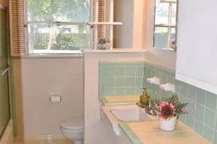 5911 Hornwood Dr, Houston, TX 77081 - Photo 12