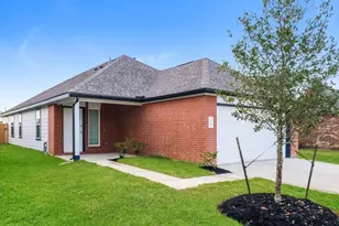 2348 Blue Opal Ln, Conroe, TX 77301 - Photo 2