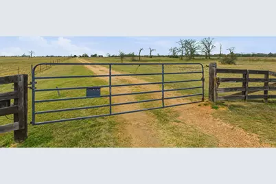 27185 Muckelroy Road, Hempstead, TX 77445 - Photo 2