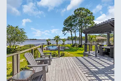 217 Lakeshore Circle, Seabrook, TX 77586 - Photo 12