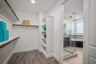 908 Amelia St, Sugar Land, TX 77478 - Photo 20