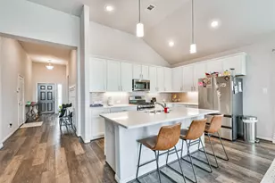 6304 Firewood Dr, League City, TX 77573 - Photo 8