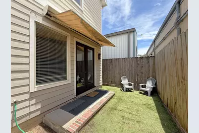 5237 Center Street, Houston, TX 77007 - Photo 8