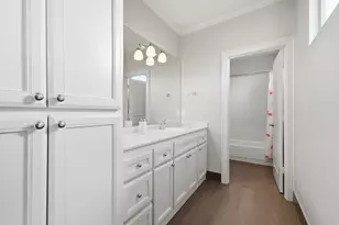 4915 Chenevert St, Houston, TX 77004 - Photo 32