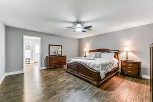 2410 Roman Forest Blvd, New Caney, TX 77357 - Photo 10