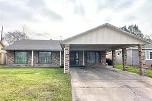 4822 Meadow Park Dr, Houston, TX 77048 - Photo 1