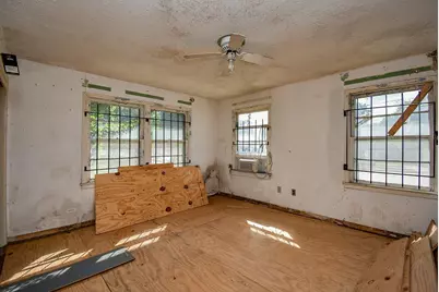 2413 E Crosstimbers Street, Houston, TX 77093 - Photo 16