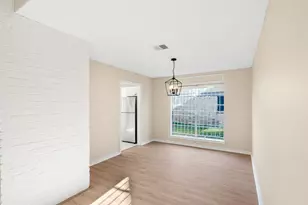 5403 Greenhill Forest Dr, Houston, TX 77088 - Photo 12