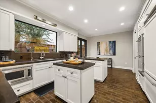 991 S Post Oak Ln, Houston, TX 77056 - Photo 16