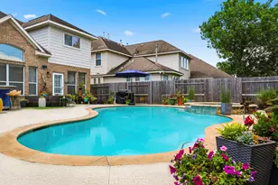 8815 Wenona Walk, Missouri City, TX 77459 - Photo 34