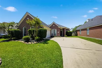 3714 Crescent Drive, Pearland, TX 77584 - Photo 1