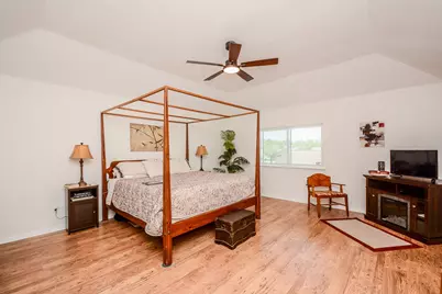 3235 E Rangecrest Place, Sugar Land, TX 77479 - Photo 14