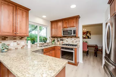 3235 E Rangecrest Place, Sugar Land, TX 77479 - Photo 12