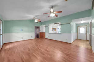 15031 Conroe Bay Blvd, Willis, TX 77318 - Photo 12