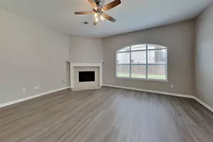4811 Beaver Pond Cir, Houston, TX 77084 - Photo 2