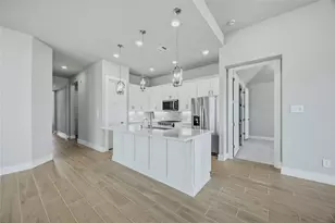 1719 Harvest Lake Dr, Missouri City, TX 77459 - Photo 10