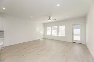 31719 Kellan Grv Ct, Fulshear, TX 77441 - Photo 6