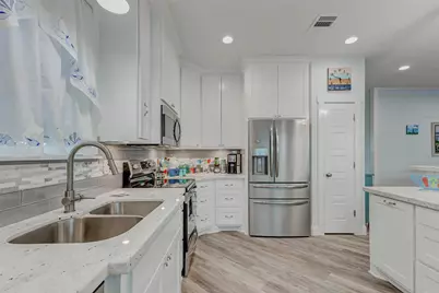 2408 Sandpiper, Crystal Beach, TX 77650 - Photo 12