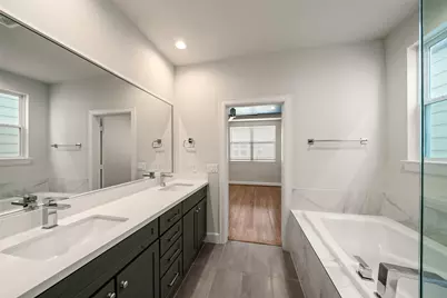2779 Clinton Drive, Houston, TX 77020 - Photo 22