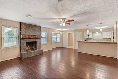 12527 Huntington Venture Drive, Houston, TX 77099 - Photo 4