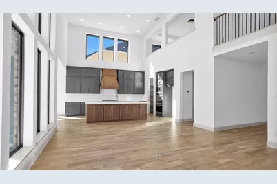 31703 Bluebell Avenue, Fulshear, TX 77423 - Photo 2