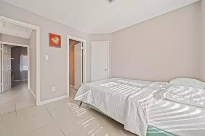 8629 Kinghaven Street, Houston, TX 77083 - Photo 22