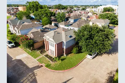 8629 Kinghaven Street, Houston, TX 77083 - Photo 2