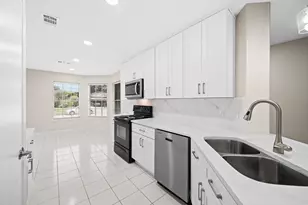 2134 Tower Bridge Rd, Pearland, TX 77581 - Photo 6