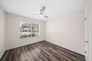 2134 Tower Bridge Rd, Pearland, TX 77581 - Photo 16