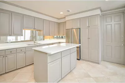 6 River Hollow Lane, Houston, TX 77027 - Photo 16