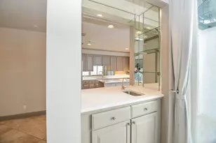 6 River Hollow Ln, Houston, TX 77027 - Photo 14