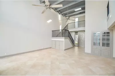 6 River Hollow Lane, Houston, TX 77027 - Photo 10