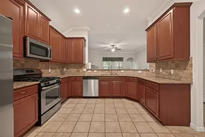 24520 Greenleaf Trail Drive, Porter, TX 77365 - Photo 10