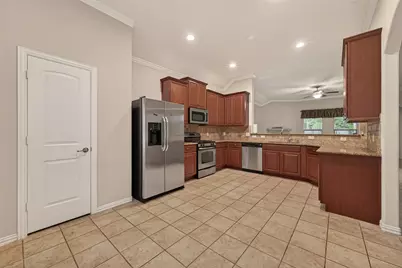 24520 Greenleaf Trail Drive, Porter, TX 77365 - Photo 14