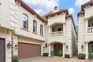 256 Post Oak Ln S, Houston, TX 77056 - Photo 2