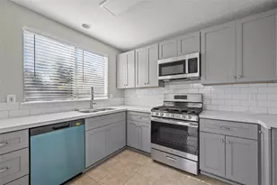 16167 Golden Sands Dr, Houston, TX 77095 - Photo 8