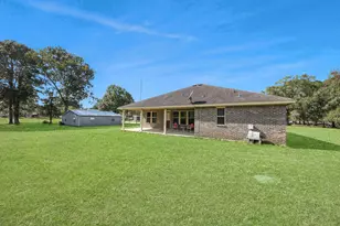 240 Rosalie St, Shepherd, TX 77371 - Photo 4