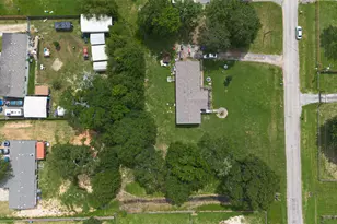 21625 County Rd 37492, Cleveland, TX 77327 - Photo 6